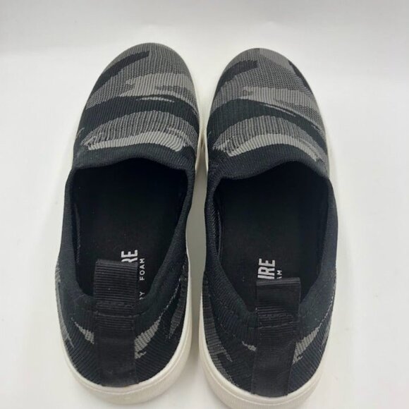 Cushionaire Memory Foam Women's Camo Knit Sneakers Size 7.5M Slip On Cas… - Picture 9 of 13